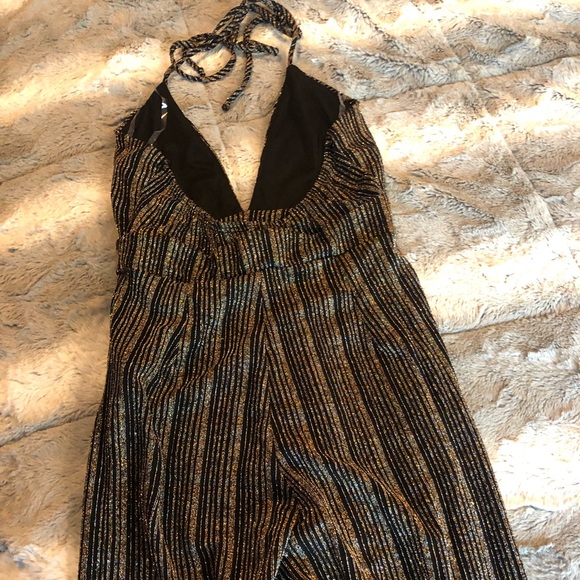 Fashion Nova Start talking jumpsuit - Picture 5 of 6